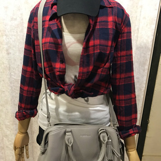 大須と一宮でブランドの服、靴、鞄を大特価販売中！！の画像
