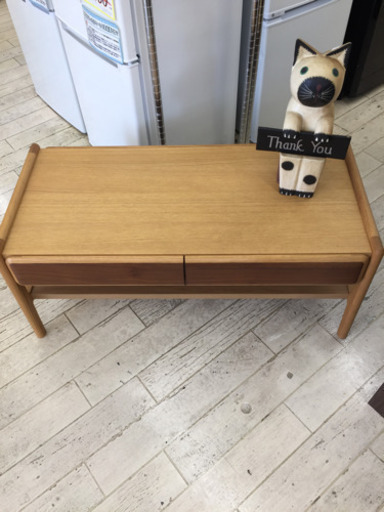 9/13東区和白    センターテーブル 綺麗  オシャレ  使いやすい   引き出し収納