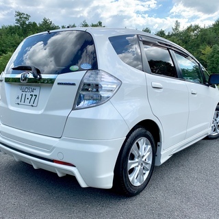 ☆美車 程度良好 検長 H23年式 フィットHV 無限エアロ 社外HDDナビ HID 地デジ ETC 即決!!!の画像