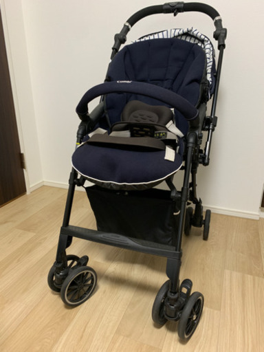 【combi】コンビ ベビーカー メチャカルハンディ オート4キャス
