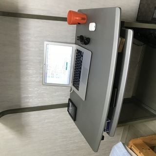 作業用机をお譲りします。