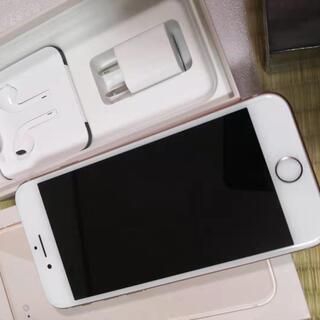 【新品】iphone8 ゴールド 64G SIMフリー  スマホ本体の画像