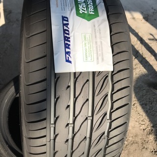 225/45ZR18⭐マークX等に！格安！新品未使用のサマータイヤです(^