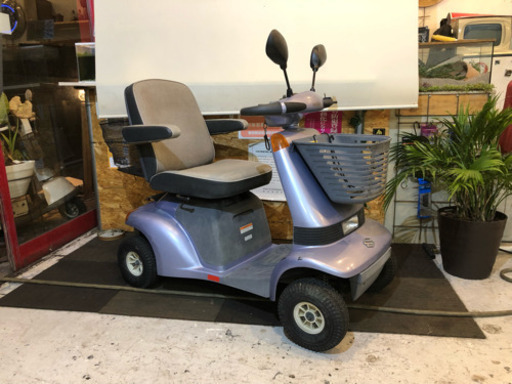 敬老の日に！スズキ セニアカー ET4 実動です。