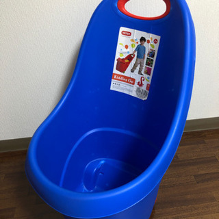 おもちゃ入れ