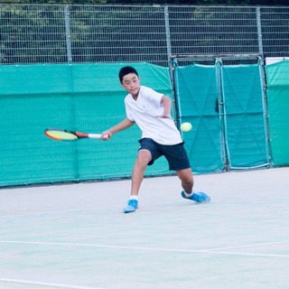 全国大会優勝選手を育成したコーチからテニスを習ってみませんか？の画像