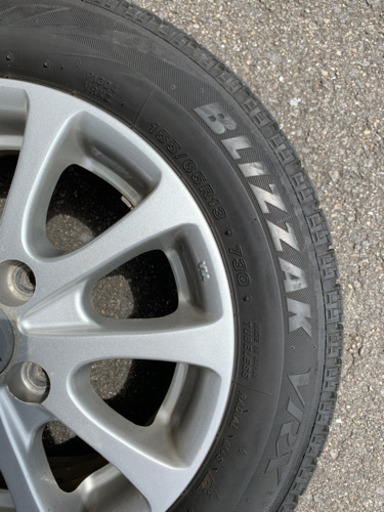 BLIZZAK VRX 155／65R13 スタッドレスタイヤ4本セットホイール付き