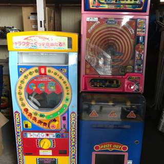 アーケードゲーム機２台セット ガチャ玉コレクション＆クルレット ...