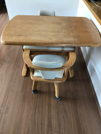 取引中ダイニングテーブル 再出品