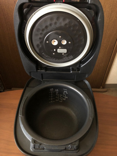 【商談中】TIGER 圧力IH炊きたて 炊飯器 5.5合