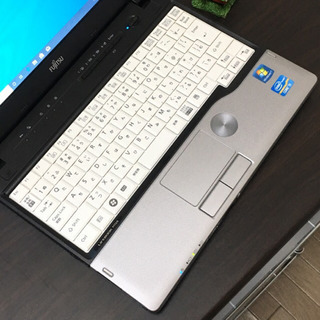 富士通 Corei5 メモリ4GB SSD250GB office2019 Windows10 12.1インチ