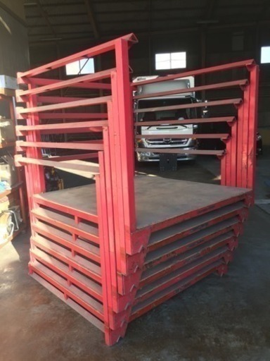 正ネステナー　１２台分　引取り希望