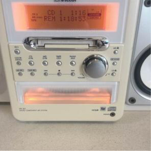 CD.MD.カセット.FM.AMコンポ