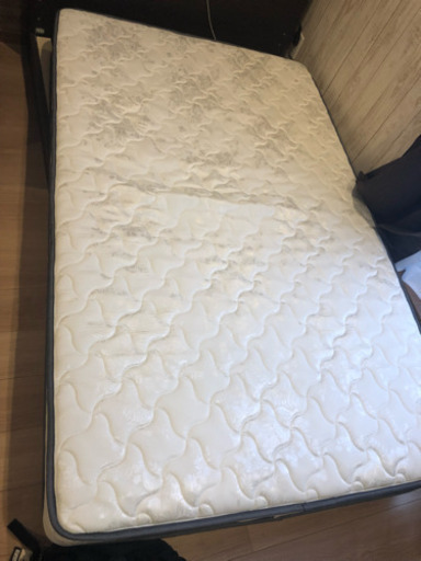 セミダブル マットレス 美品！