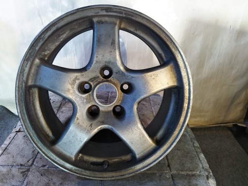 アルミ1本のみ 16インチ 32GT-R ニッサン純正 BNR32 GTR GT-R R32 日産 スカイライン 純正 16インチ 8J +30【富山】1本のみ/中古 32GTR