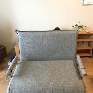 【値下げしました】ソファベッドです。