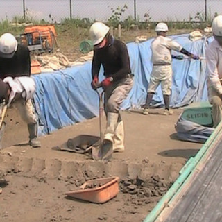 せっかく青空広がる秋なんだからアウトドアで遺跡の発掘「作業スタッフ」募集中！の画像