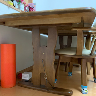 無料！美品テーブルの画像