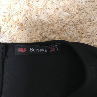 Bershka ドレスの画像