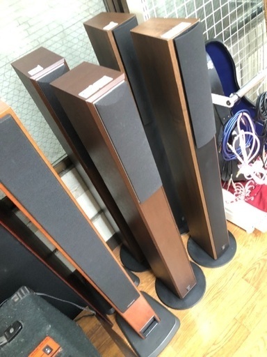 トールスピーカー 複数在庫あります！5.800円（税抜き）から！