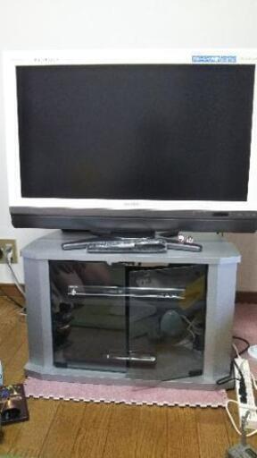 テレビ台付きで。