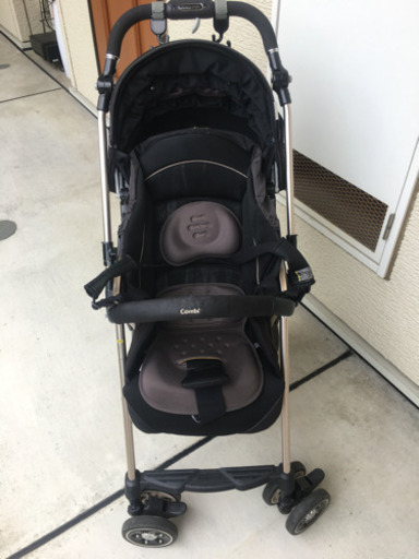 ベビーカー コンビ XB-600 オート4キャス ディアグラッセ