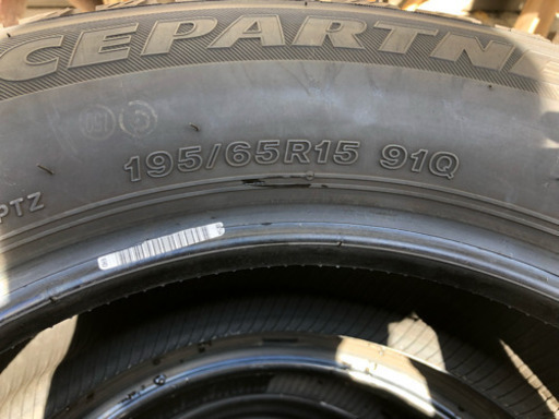 スタッドレス 195 65 r15