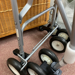 ★未使用  マキライフテック  シルバーカーの画像