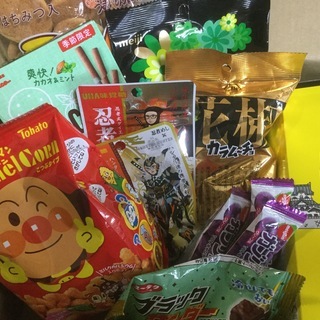 お菓子のまとめ売りです。