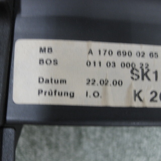 SLK320　R170　トランクトノカバー　美品ですの画像