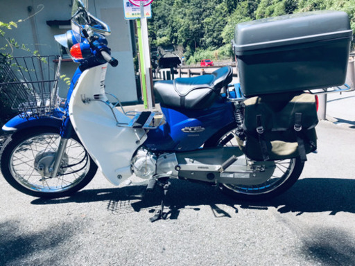 スーパーカブ 110(国産 JA07)低実走行、イモビ、極美車、低燃費、車庫内保管 FI車 雨天未使用