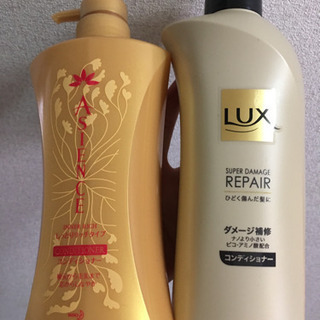 シャンプー＆コンディショナーいっぱいの画像