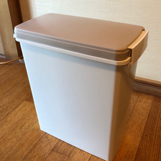 オムツペール