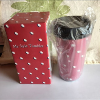 新品 未使用❣️自分専用ラベルにできる❣️こぼれない蓋つきタンブ...