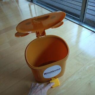 新品リラックマ ゴミ箱 フタ付きの画像