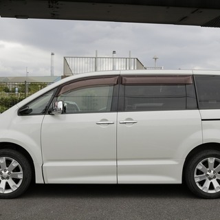 ローデストエアロで見た目抜群！！デリカD：5の画像