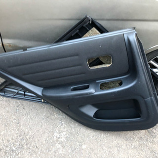 アルテッツァ リアドアパネル左右