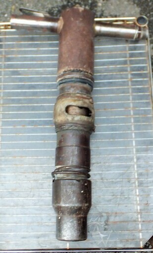 ☆東空 TOKU TCB-200 エアブレーカ― 削岩機 20kgタイプ コンクリートブレーカー スタンダードタイプ◆ハツリやコンクリートの破砕などに