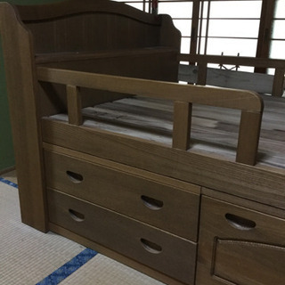 引き出し、宮付き木製ベッド 再度募集します