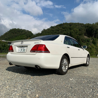 18クラウン　ロイヤル　の画像