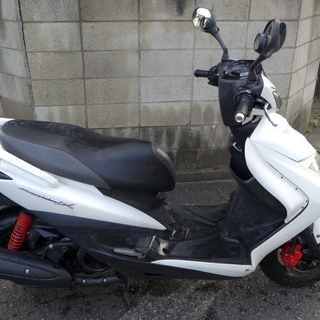 シグナスX SR 3型　SE44J　白　2015年　国内仕様 LEDヘッドライト・ウィンカー・ハザード付　バッテリー・ブレーキ・タイヤ交換済★難有の画像