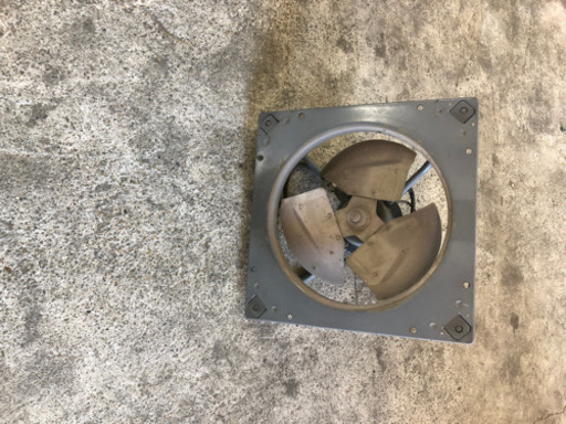 大きい換気扇
