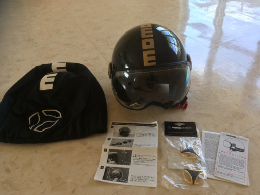 Momo Design ヘルメット