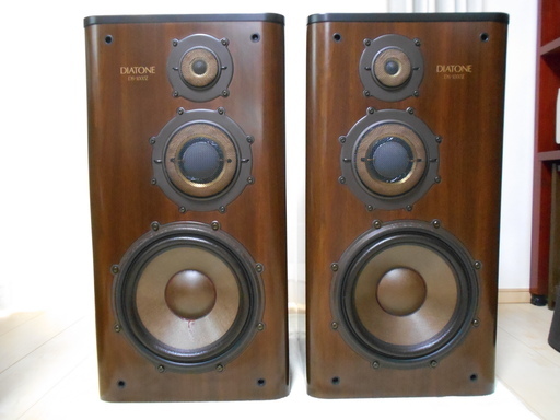 ダイヤトーンＤＳ-1000Ｚ　中古完動品です