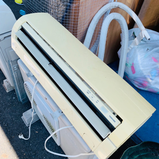 取り付け込み！TOSHIBA エアコン