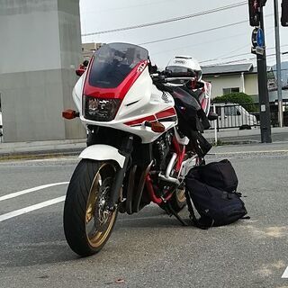 CB400SB REVOの画像