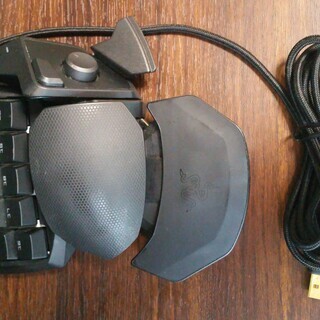 ゲーム用キーパッド レーザー オーブウィーバー クローマ Raz...