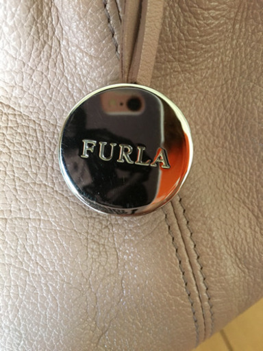 FURLAのバッグ