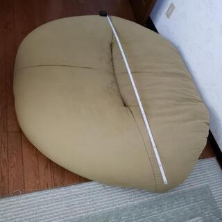 大きなクッション？ソファー？