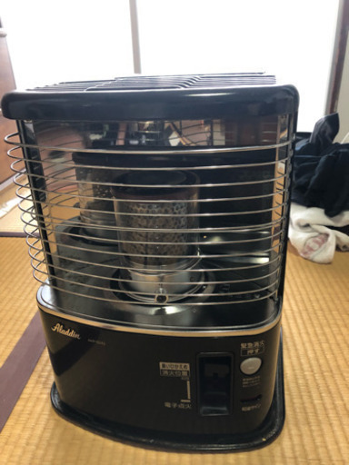 アラジン 石油ストーブ